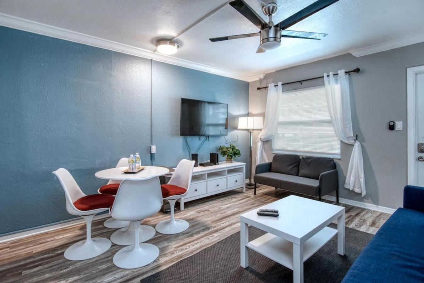 Sunset Beach Suites At Madeira Beach! Pet Friendly With Summer Breezes! - Suite 6 St. Pete Beach Εξωτερικό φωτογραφία